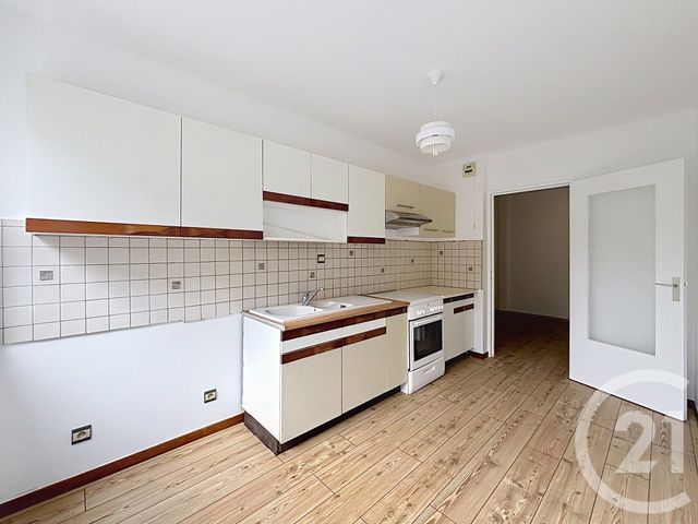 Appartement F2 à louer - 2 pièces - 56.98 m2 - REMIREMONT - 88 - LORRAINE - Century 21 Monts Et Vallées