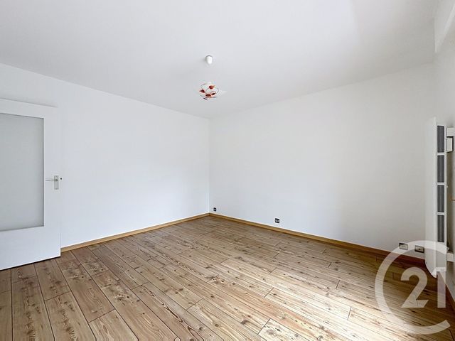 Appartement F2 à louer - 2 pièces - 56.98 m2 - REMIREMONT - 88 - LORRAINE - Century 21 Monts Et Vallées