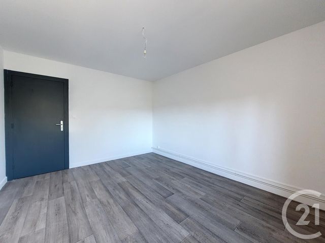 Appartement F2 à louer - 2 pièces - 59.87 m2 - ST ETIENNE LES REMIREMONT - 88 - LORRAINE - Century 21 Monts Et Vallées