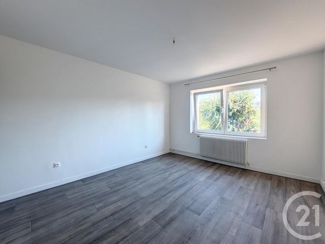 Appartement F2 à louer - 2 pièces - 59.87 m2 - ST ETIENNE LES REMIREMONT - 88 - LORRAINE - Century 21 Monts Et Vallées