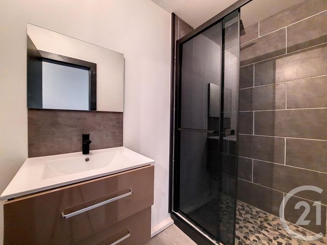Appartement F2 à louer - 2 pièces - 59.87 m2 - ST ETIENNE LES REMIREMONT - 88 - LORRAINE - Century 21 Monts Et Vallées