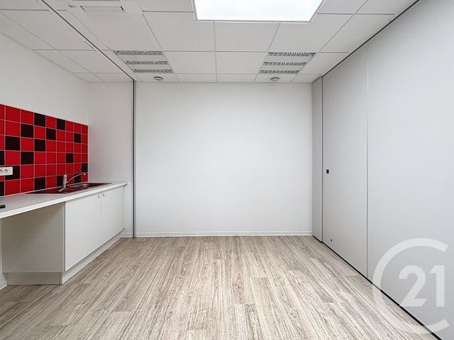 entreprise à louer - 556.64 m2 - ST AME - 88 - LORRAINE - Century 21 Monts Et Vallées