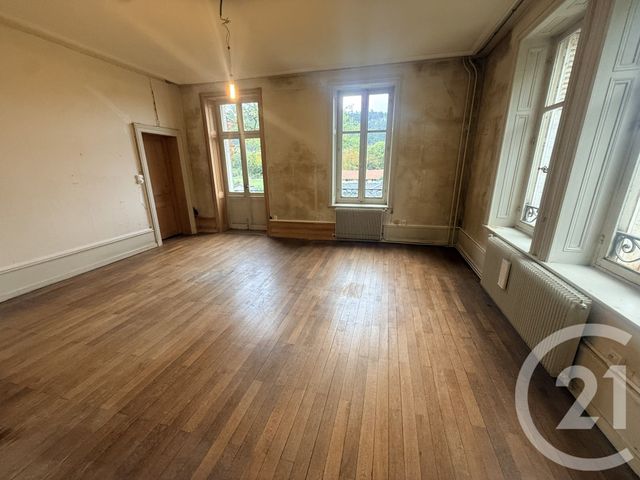 Appartement F4 à vendre - 11 pièces - 226.51 m2 - ELOYES - 88 - LORRAINE - Century 21 Monts Et Vallées