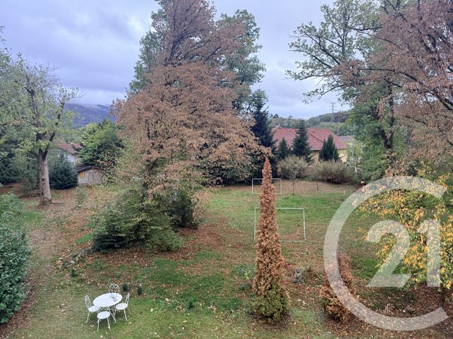 Appartement F4 à vendre - 11 pièces - 226.51 m2 - ELOYES - 88 - LORRAINE - Century 21 Monts Et Vallées