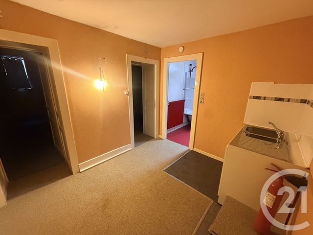 Appartement F4 à vendre - 11 pièces - 226.51 m2 - ELOYES - 88 - LORRAINE - Century 21 Monts Et Vallées