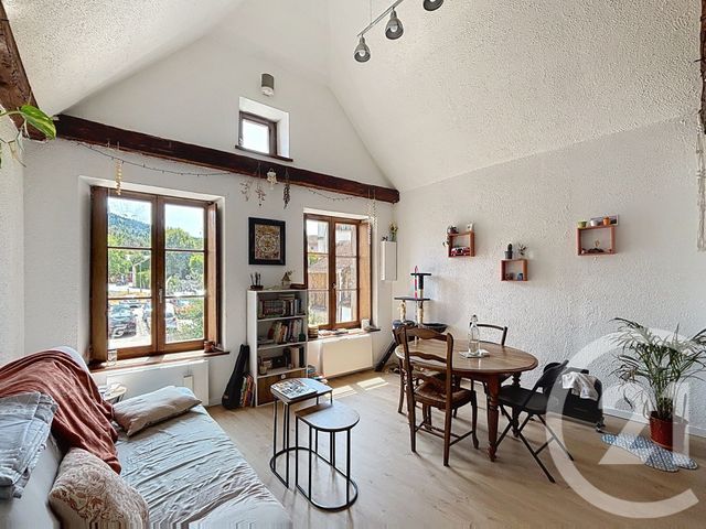 Appartement F2 à louer - 2 pièces - 34.18 m2 - REMIREMONT - 88 - LORRAINE - Century 21 Monts Et Vallées