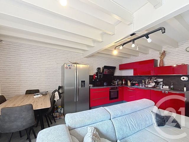 Appartement F3 à louer - 3 pièces - 71.15 m2 - REMIREMONT - 88 - LORRAINE - Century 21 Monts Et Vallées