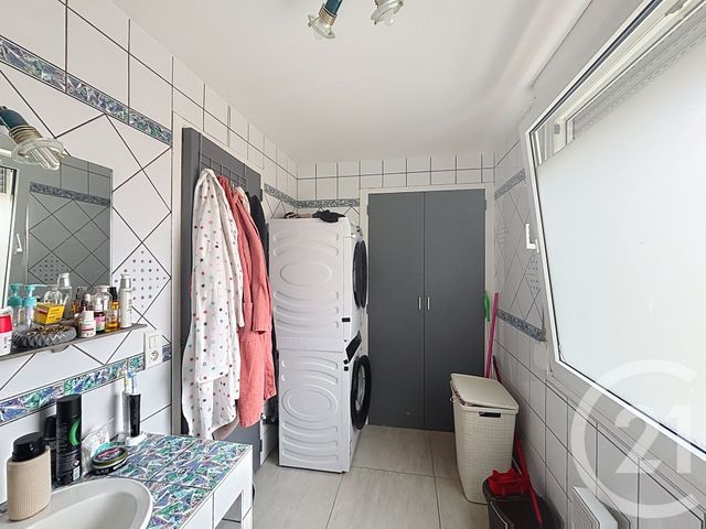 Appartement F3 à louer - 3 pièces - 71.15 m2 - REMIREMONT - 88 - LORRAINE - Century 21 Monts Et Vallées