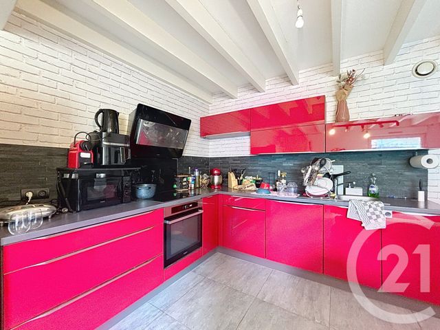 Appartement F3 à louer - 3 pièces - 71.15 m2 - REMIREMONT - 88 - LORRAINE - Century 21 Monts Et Vallées