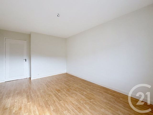 Appartement F3 à louer - 3 pièces - 77.12 m2 - REMIREMONT - 88 - LORRAINE - Century 21 Monts Et Vallées