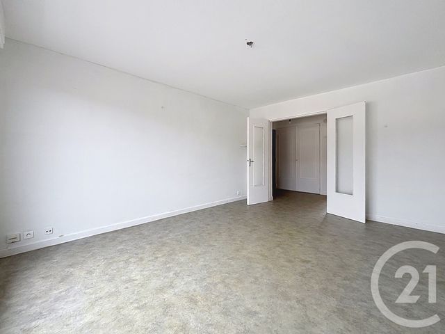 Appartement F3 à louer - 3 pièces - 77.12 m2 - REMIREMONT - 88 - LORRAINE - Century 21 Monts Et Vallées