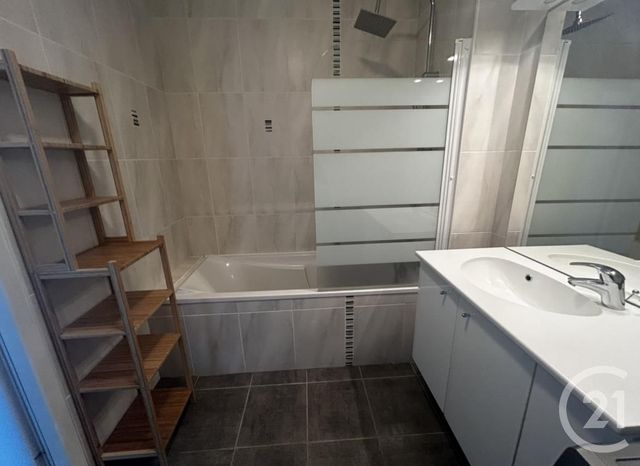 Appartement F2 à louer - 2 pièces - 47.27 m2 - EPINAL - 88 - LORRAINE - Century 21 Monts Et Vallées