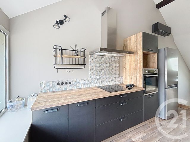 Appartement F3 à louer - 3 pièces - 74.21 m2 - REMIREMONT - 88 - LORRAINE - Century 21 Monts Et Vallées