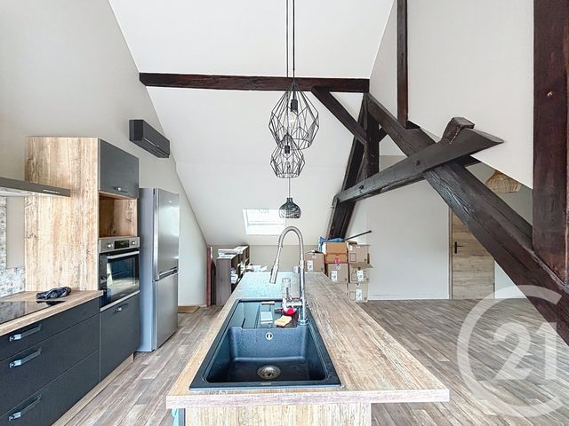 Appartement F3 à louer - 3 pièces - 74.21 m2 - REMIREMONT - 88 - LORRAINE - Century 21 Monts Et Vallées
