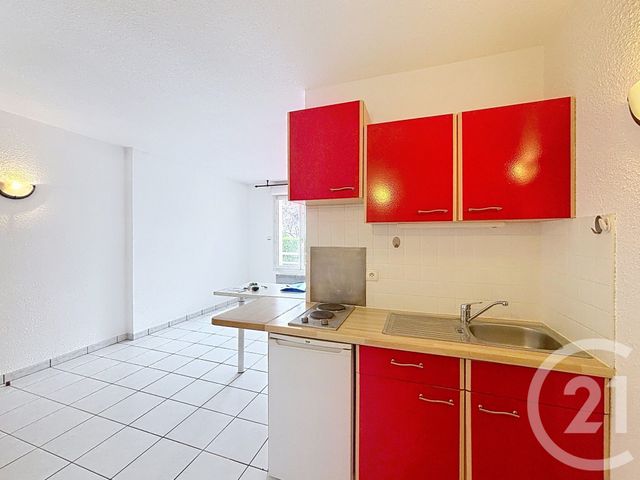 Appartement F1 bis à louer - 2 pièces - 27.64 m2 - REMIREMONT - 88 - LORRAINE - Century 21 Monts Et Vallées