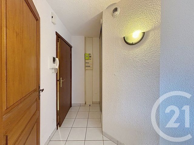 Appartement F1 bis à louer - 2 pièces - 27.64 m2 - REMIREMONT - 88 - LORRAINE - Century 21 Monts Et Vallées