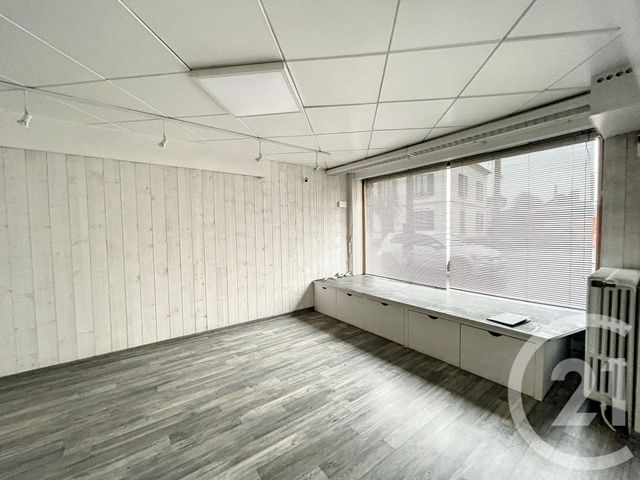 commerce à louer - 73.98 m2 - LE THILLOT - 88 - LORRAINE - Century 21 Monts Et Vallées