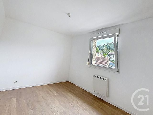 Appartement F3 à louer - 3 pièces - 87.58 m2 - EPINAL - 88 - LORRAINE - Century 21 Monts Et Vallées