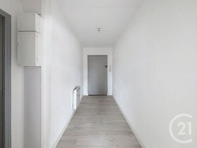 Appartement F3 à louer - 3 pièces - 87.58 m2 - EPINAL - 88 - LORRAINE - Century 21 Monts Et Vallées