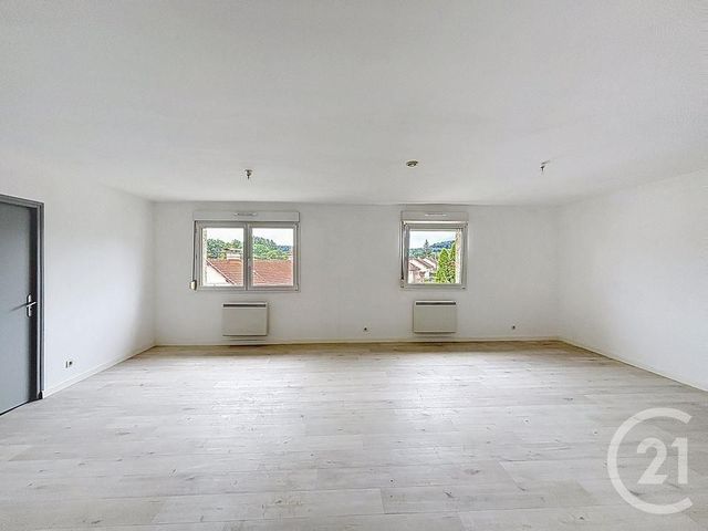 Appartement F3 à louer - 3 pièces - 87.58 m2 - EPINAL - 88 - LORRAINE - Century 21 Monts Et Vallées