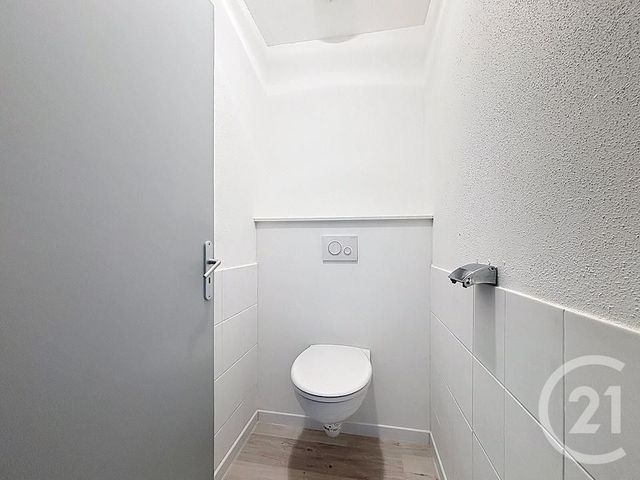 Appartement F3 à louer - 3 pièces - 87.58 m2 - EPINAL - 88 - LORRAINE - Century 21 Monts Et Vallées