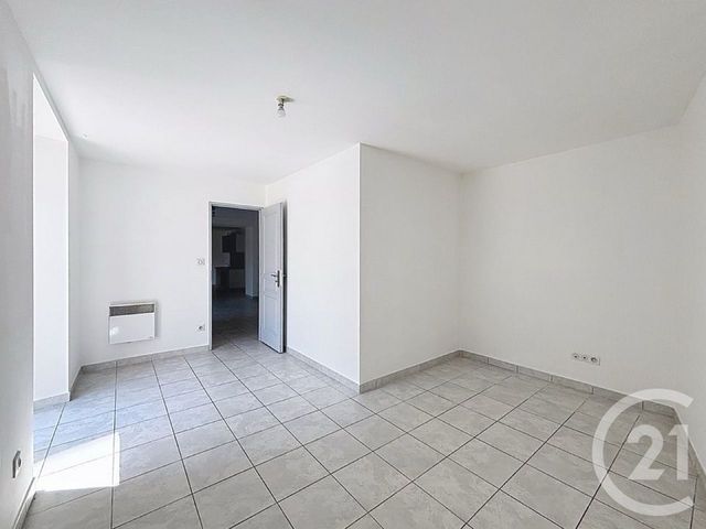 Appartement F3 à louer - 3 pièces - 63.88 m2 - EPINAL - 88 - LORRAINE - Century 21 Monts Et Vallées