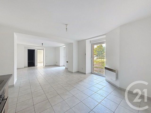 Appartement F3 à louer - 3 pièces - 63.88 m2 - EPINAL - 88 - LORRAINE - Century 21 Monts Et Vallées