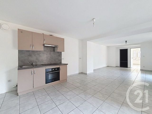 Appartement F3 à louer - 3 pièces - 63.88 m2 - EPINAL - 88 - LORRAINE - Century 21 Monts Et Vallées