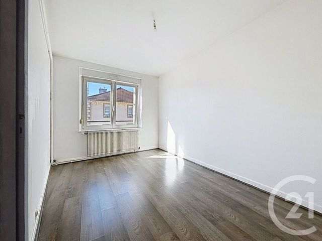 Appartement F3 à louer - 3 pièces - 64.0 m2 - EPINAL - 88 - LORRAINE - Century 21 Monts Et Vallées