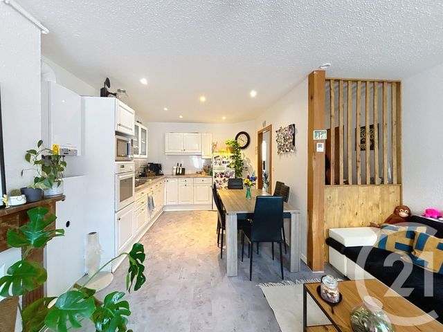 Appartement F3 à louer - 3 pièces - 57.43 m2 - REMIREMONT - 88 - LORRAINE - Century 21 Monts Et Vallées