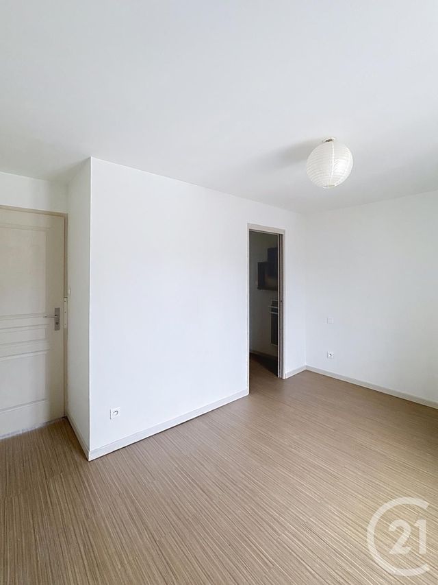 Appartement F2 à louer - 2 pièces - 43.89 m2 - REMIREMONT - 88 - LORRAINE - Century 21 Monts Et Vallées