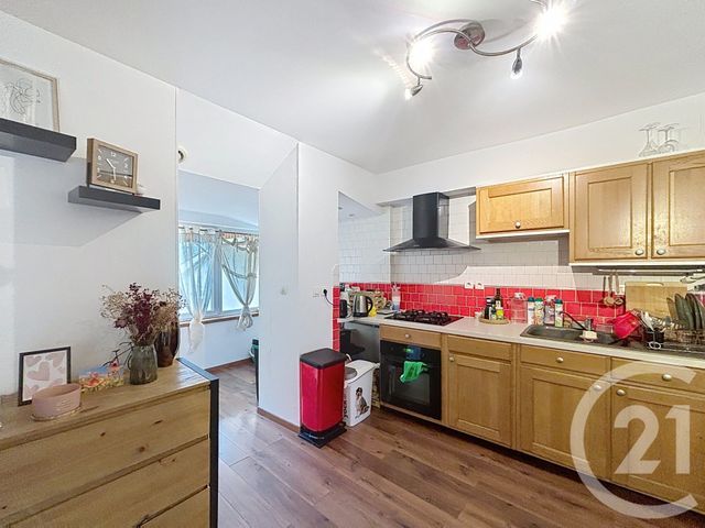 Appartement F2 à louer - 2 pièces - 65.88 m2 - REMIREMONT - 88 - LORRAINE - Century 21 Monts Et Vallées