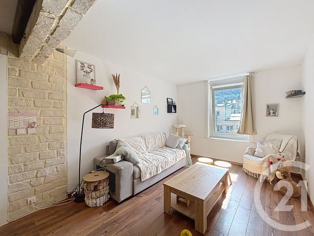 Appartement F2 à louer - 2 pièces - 65.88 m2 - REMIREMONT - 88 - LORRAINE - Century 21 Monts Et Vallées