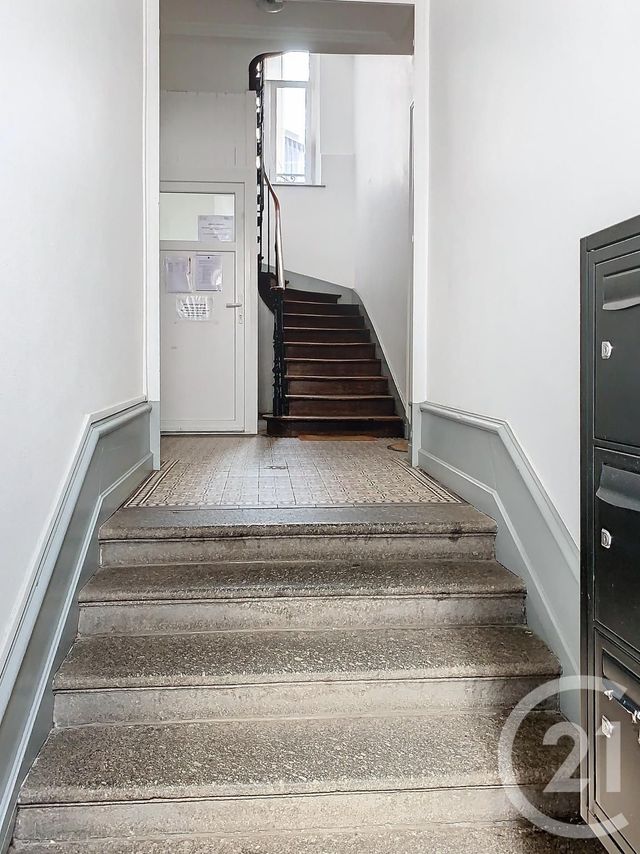 Appartement F3 à louer - 3 pièces - 76.4 m2 - EPINAL - 88 - LORRAINE - Century 21 Monts Et Vallées