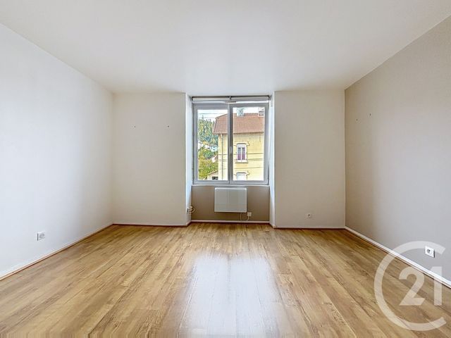 Appartement F2 à louer - 2 pièces - 55.89 m2 - REMIREMONT - 88 - LORRAINE - Century 21 Monts Et Vallées