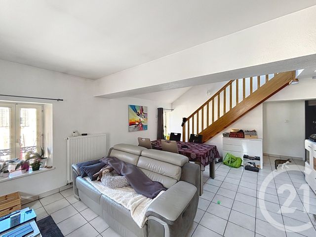 Appartement F3 à louer - 3 pièces - 70.83 m2 - REMIREMONT - 88 - LORRAINE - Century 21 Monts Et Vallées